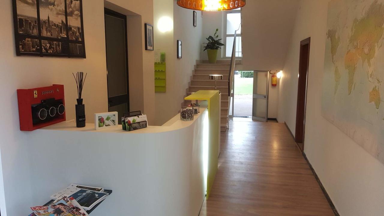 Hotel Villa Cesira Bellaria-Igea Marina Esterno foto