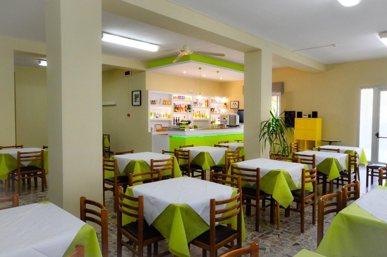 Hotel Villa Cesira Bellaria-Igea Marina Esterno foto